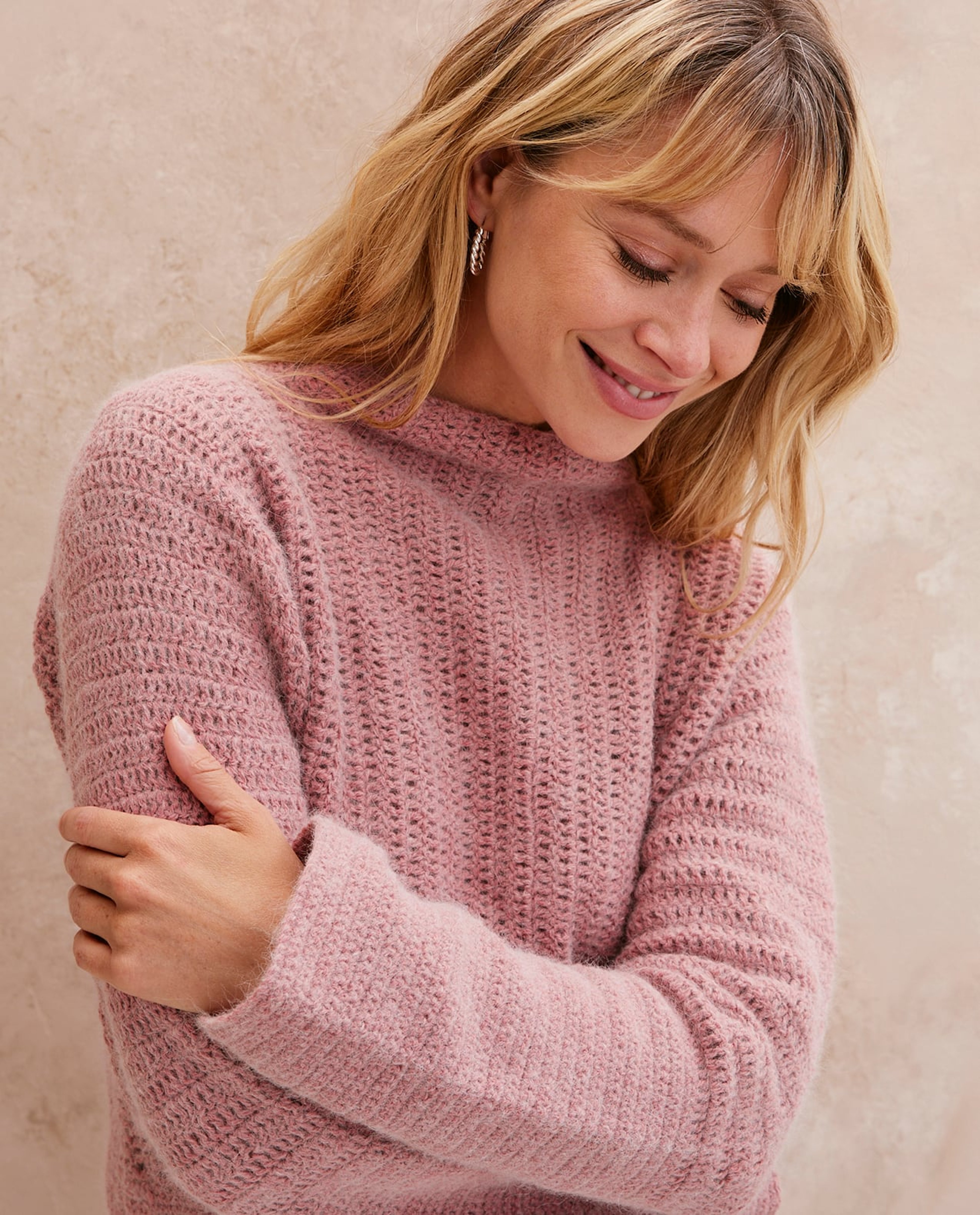 Women's Sweater Model Sixte