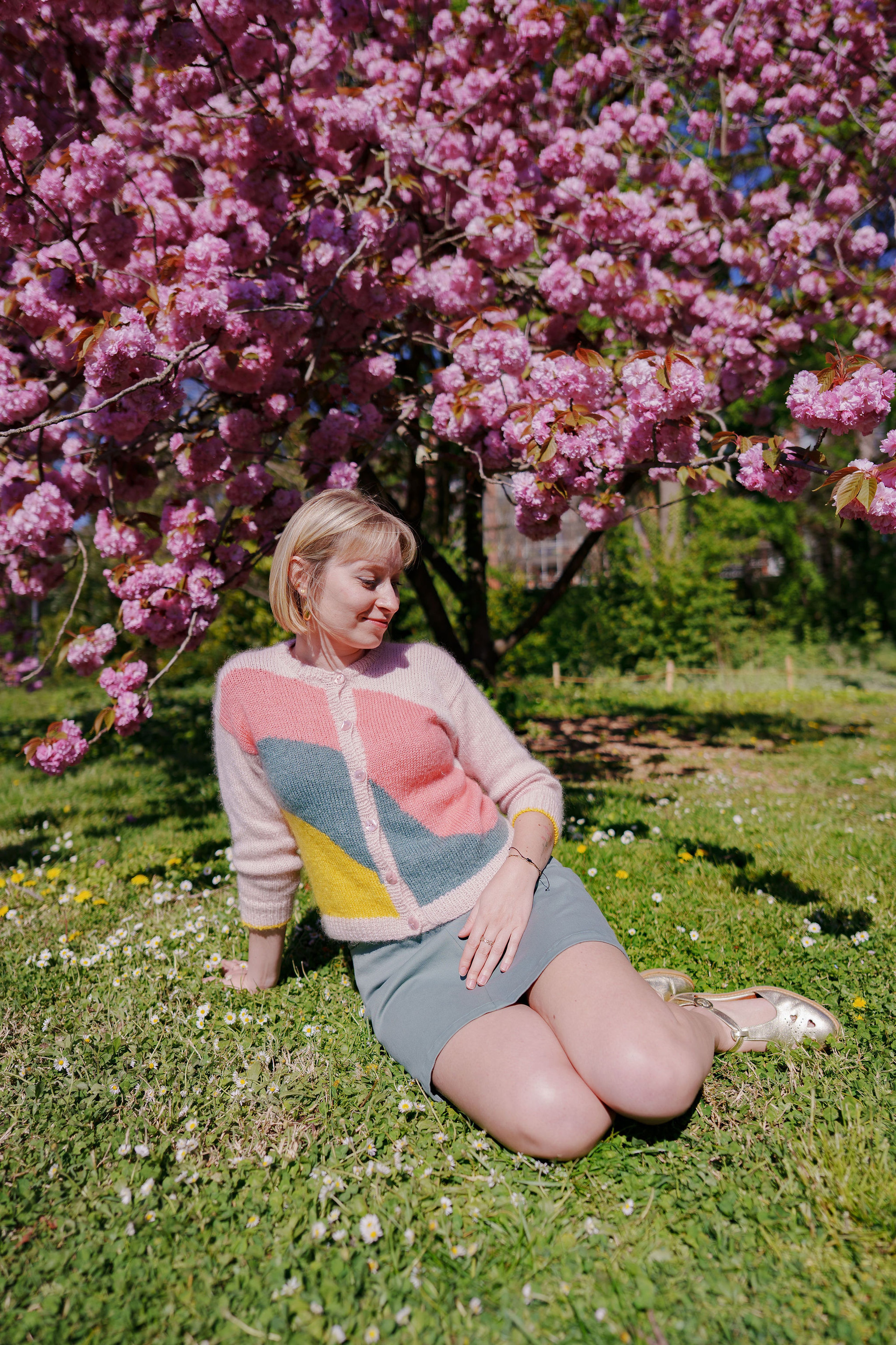 Rainbow Vest Pattern by Lise Tailor