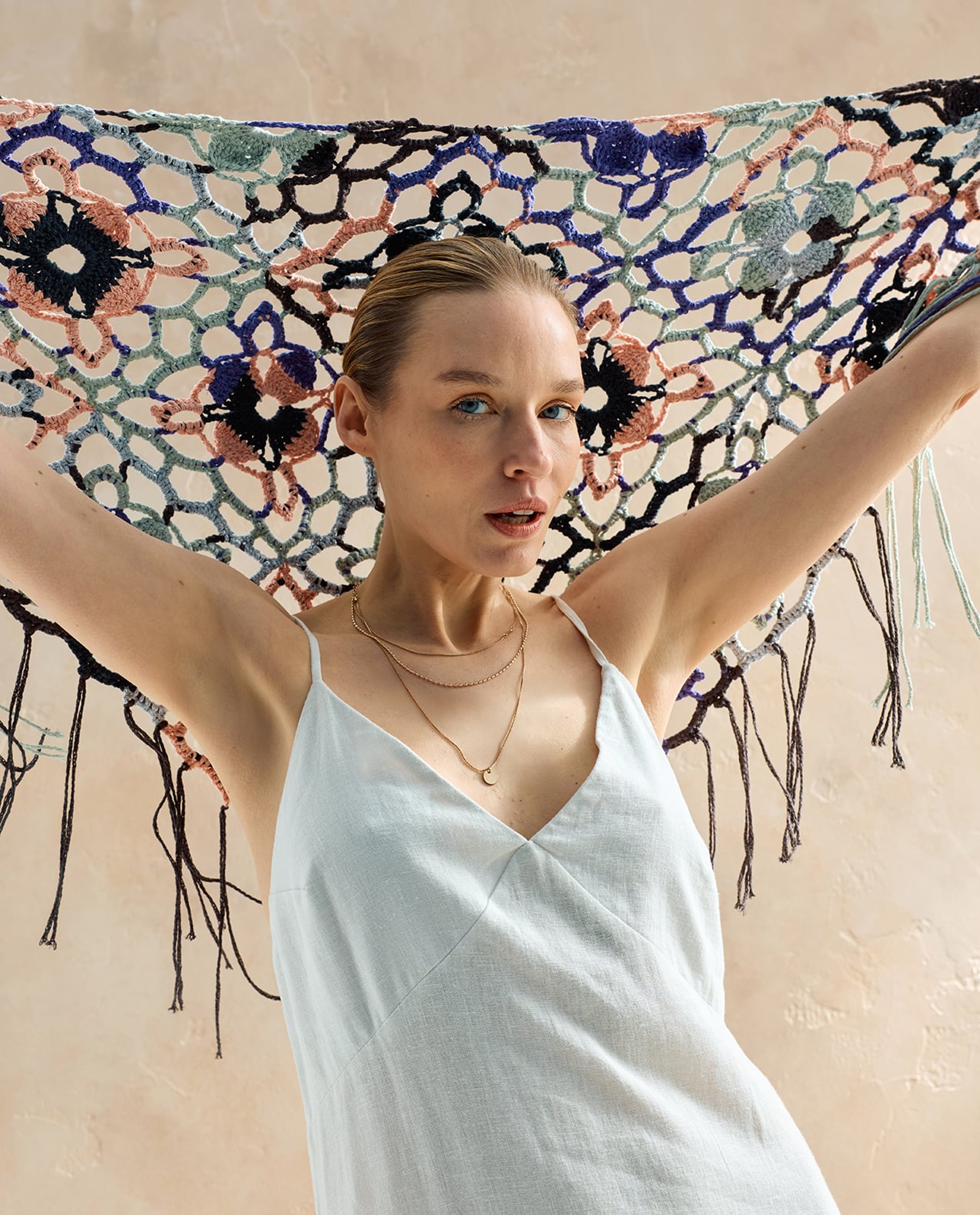 Modèle Accessoire Châle Nivine