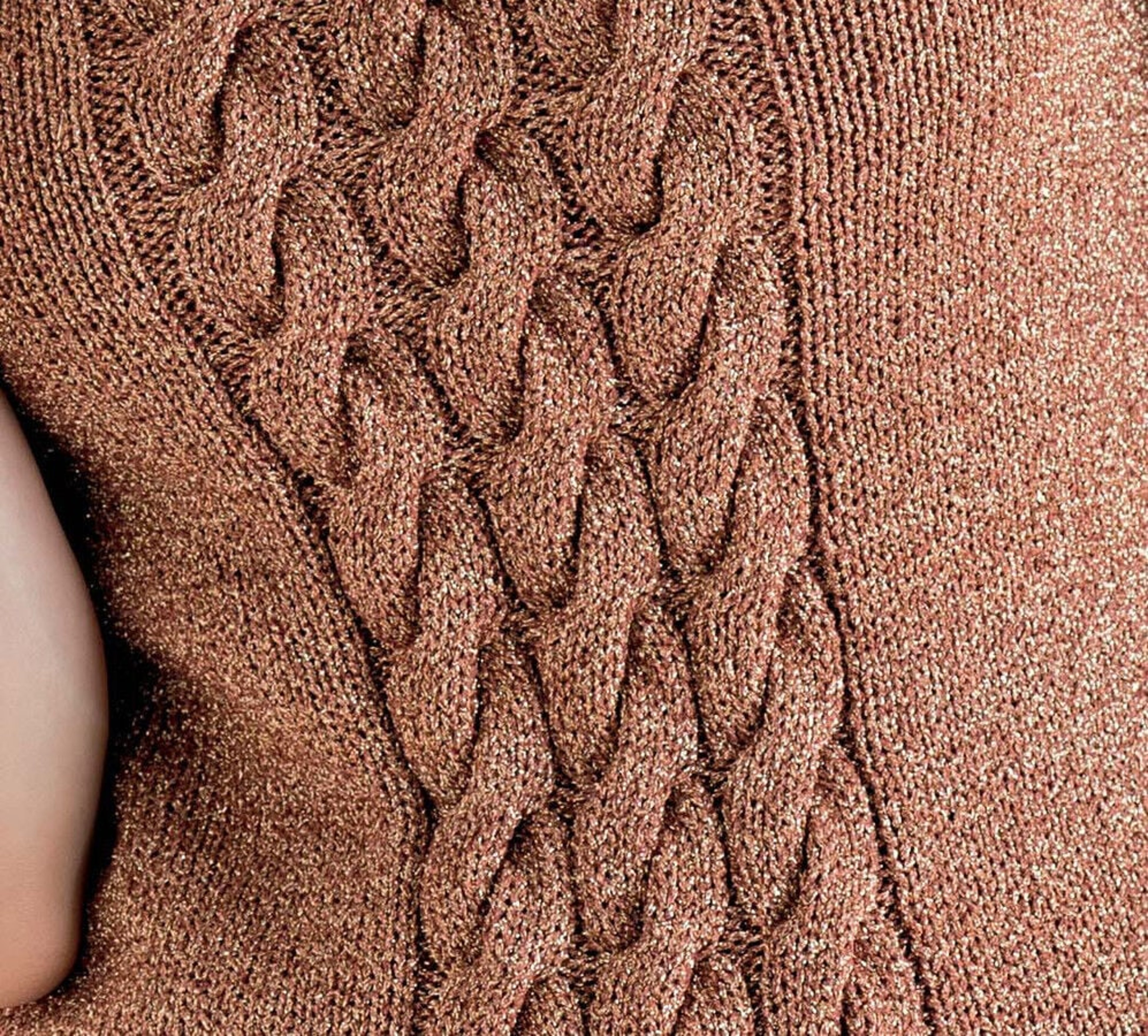 Women's Cable Knit Sweater Phil Myriade