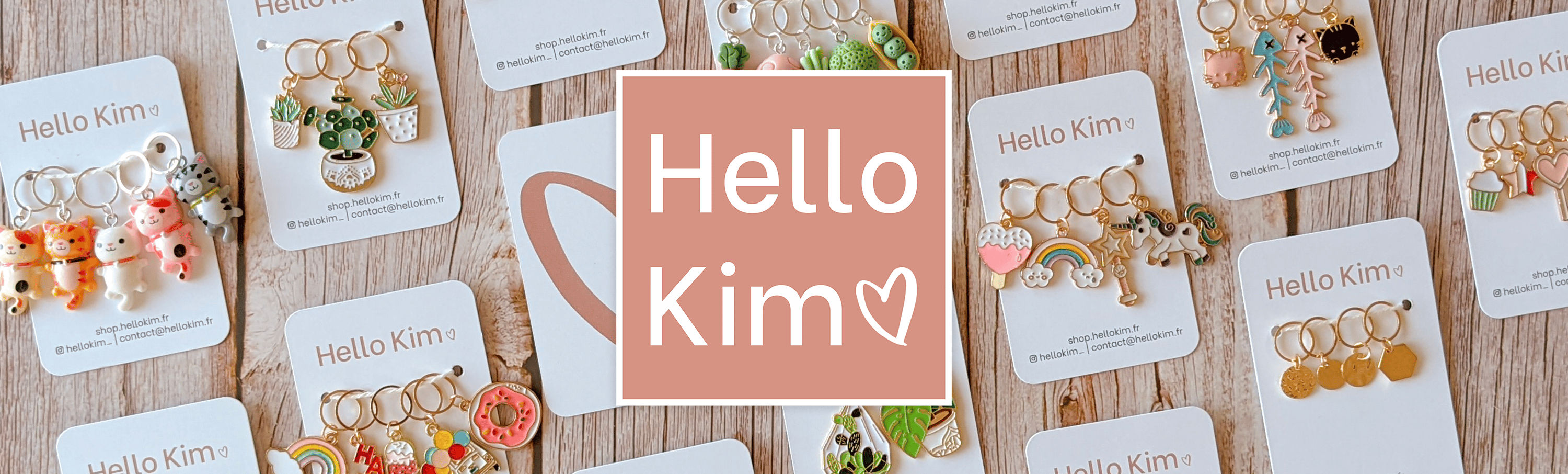 bandeau-desk Hello Kim