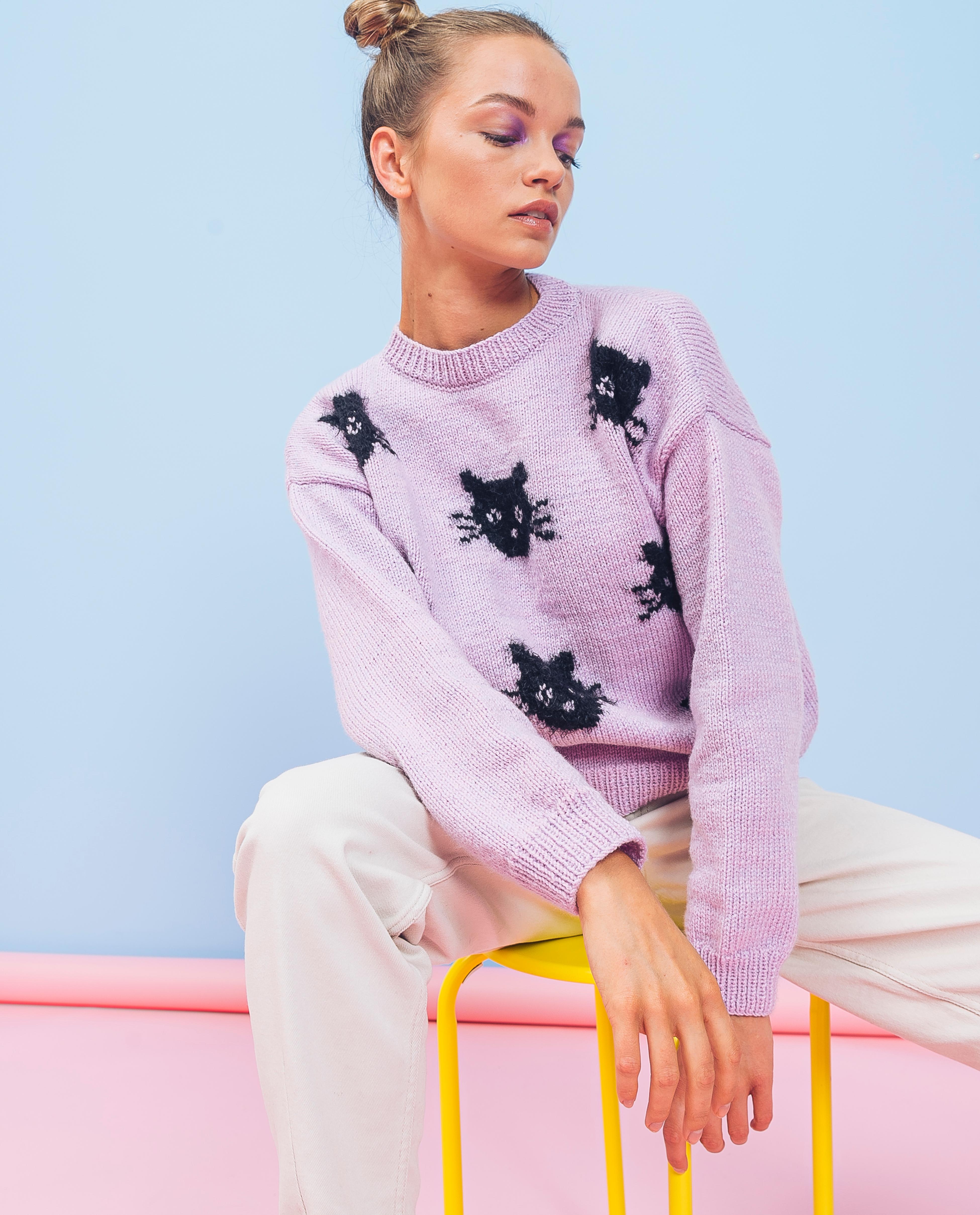Damesmodel - Trui Cats