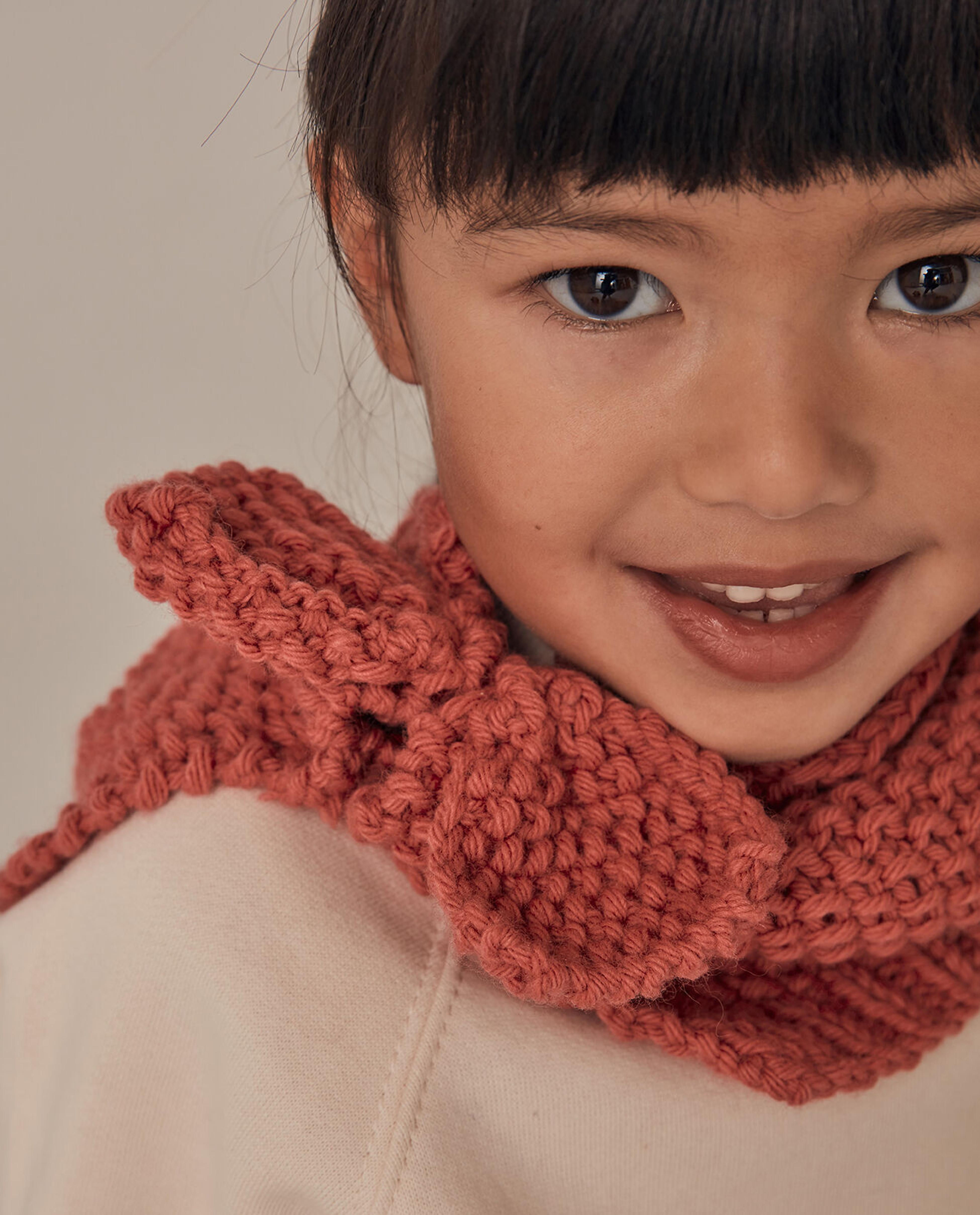Mila Girl Snood Pattern