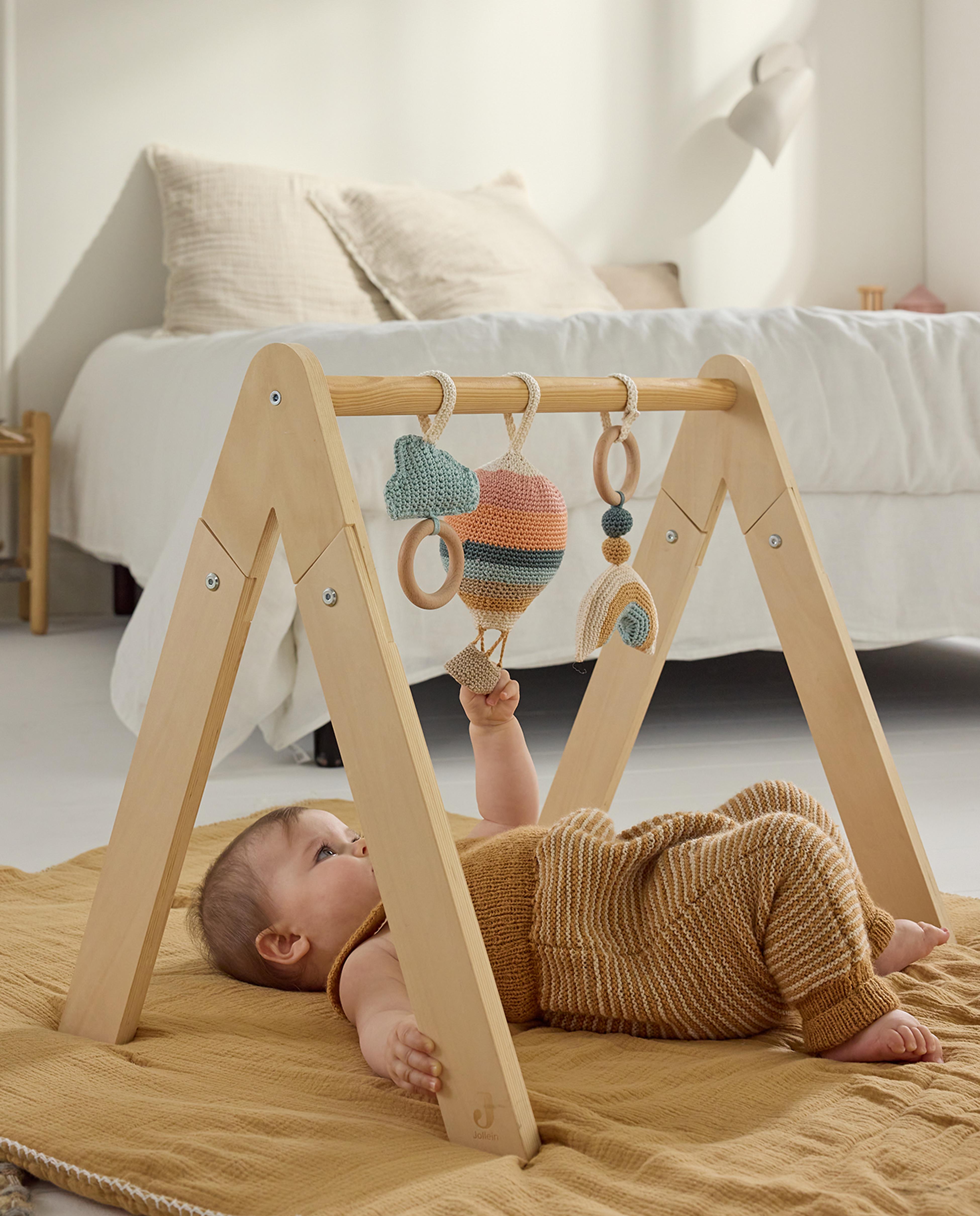 Modèle Set De Jouets Lévon