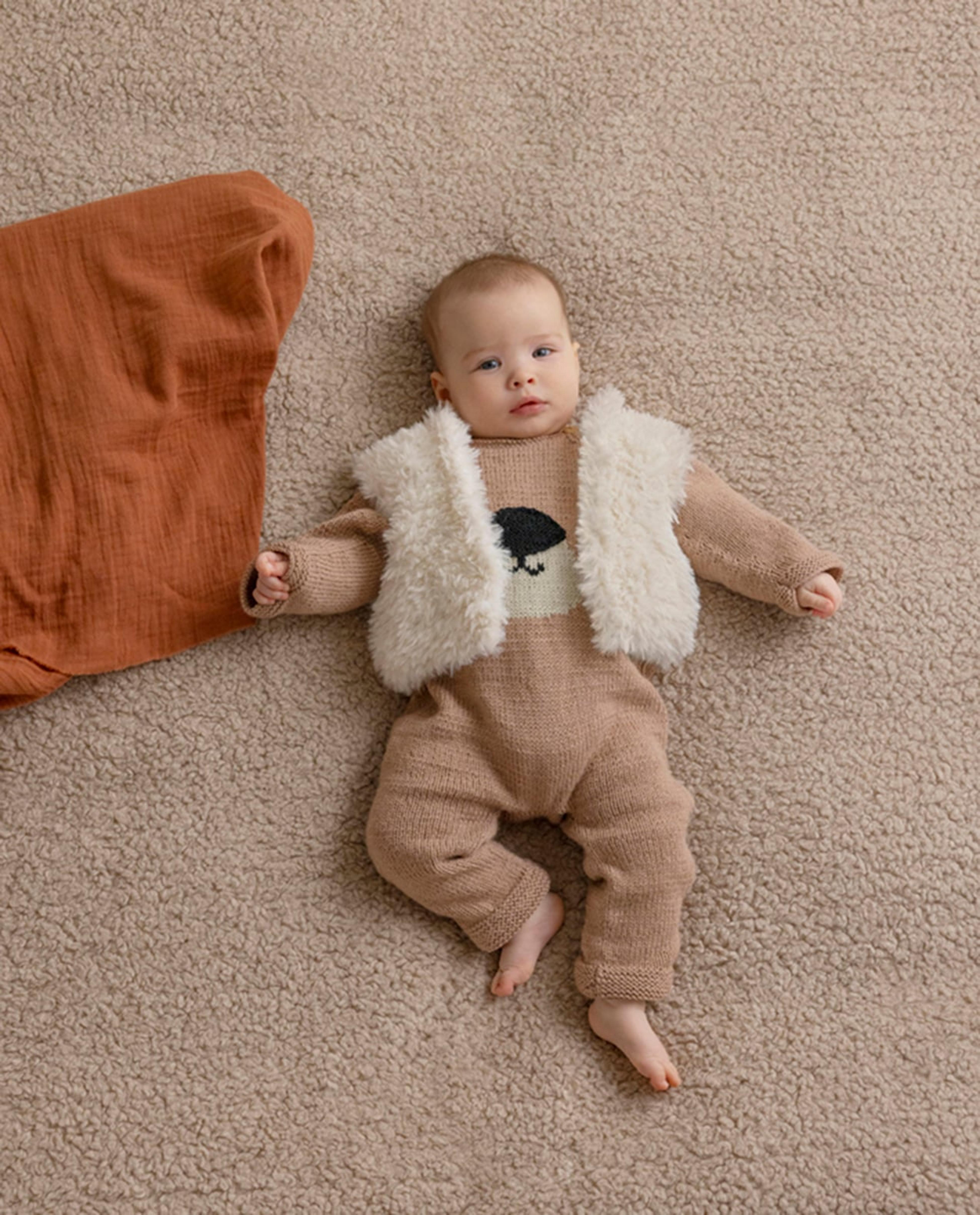 Modèle Gilet Layette Baltazar