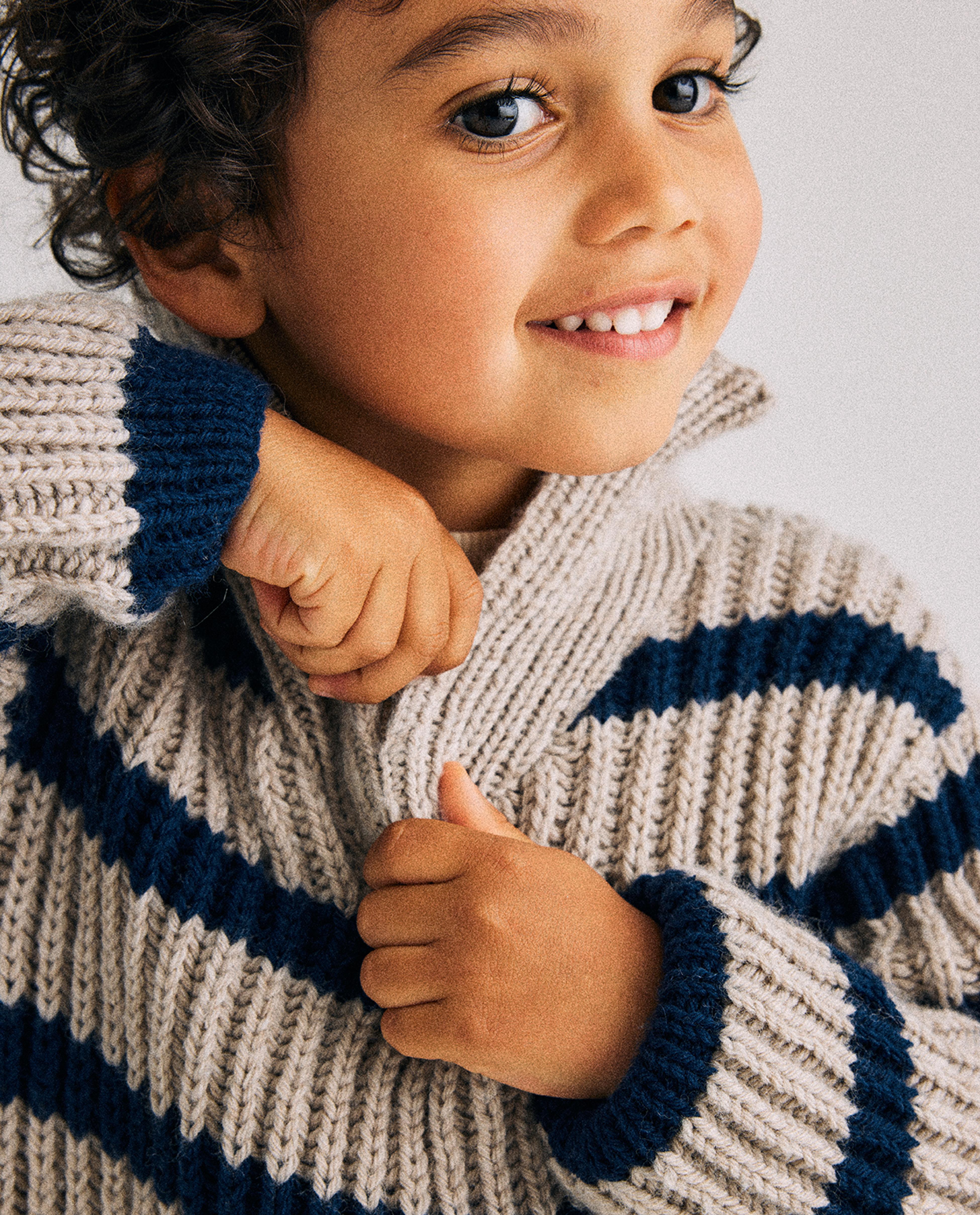 Kindersweater Model Enzo