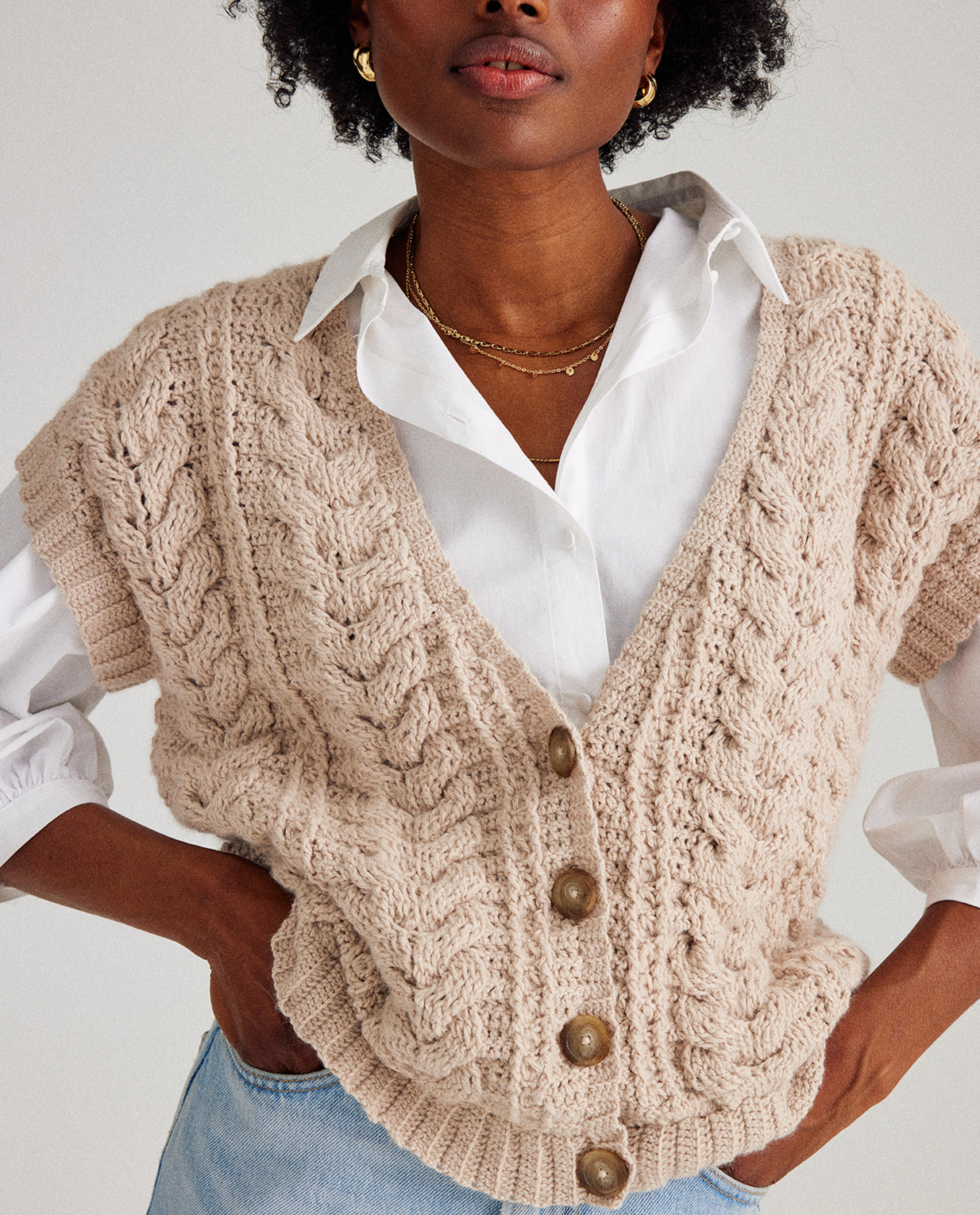 Fasia Women's Cardigan Pattern