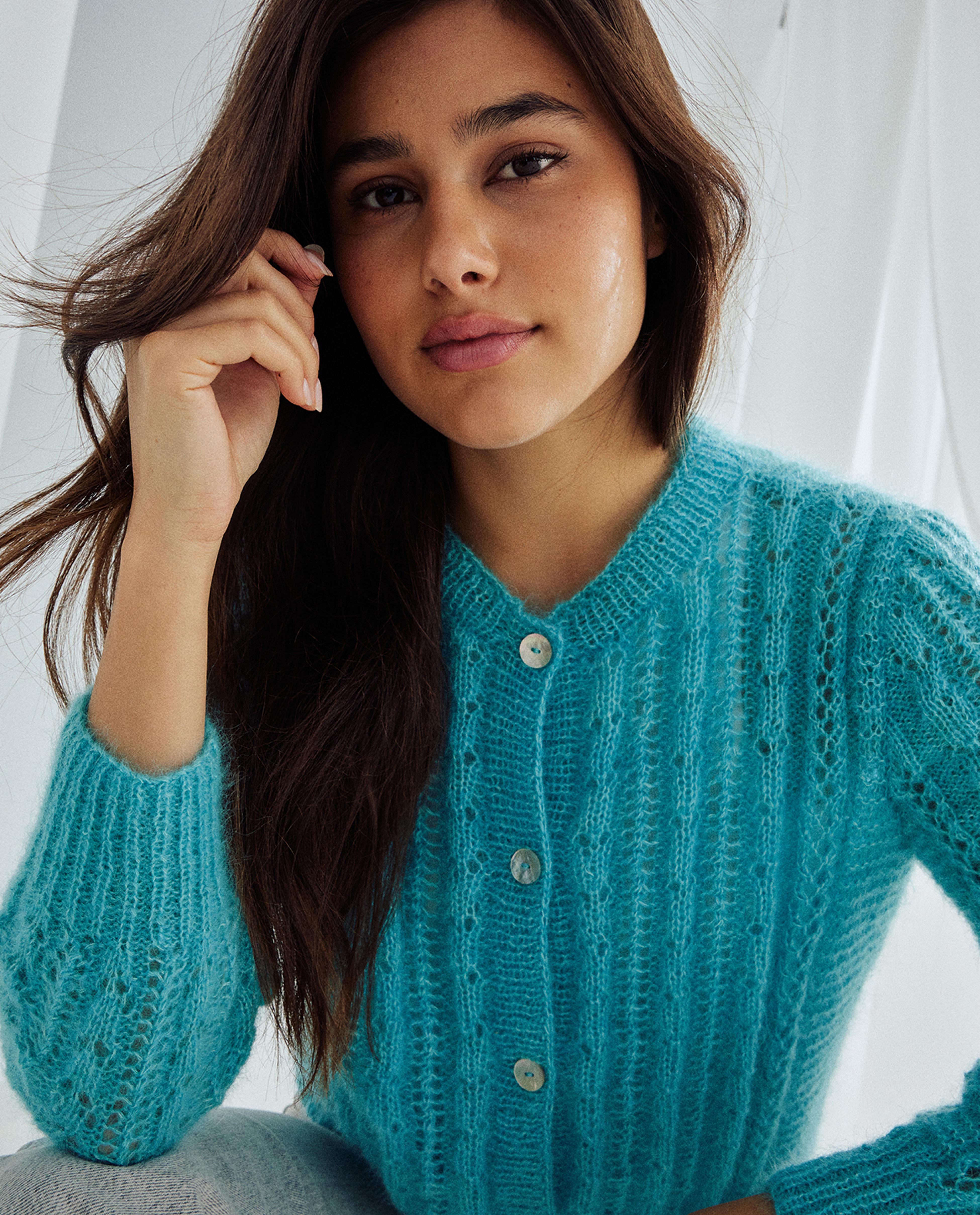 Cindy Damesvest Model