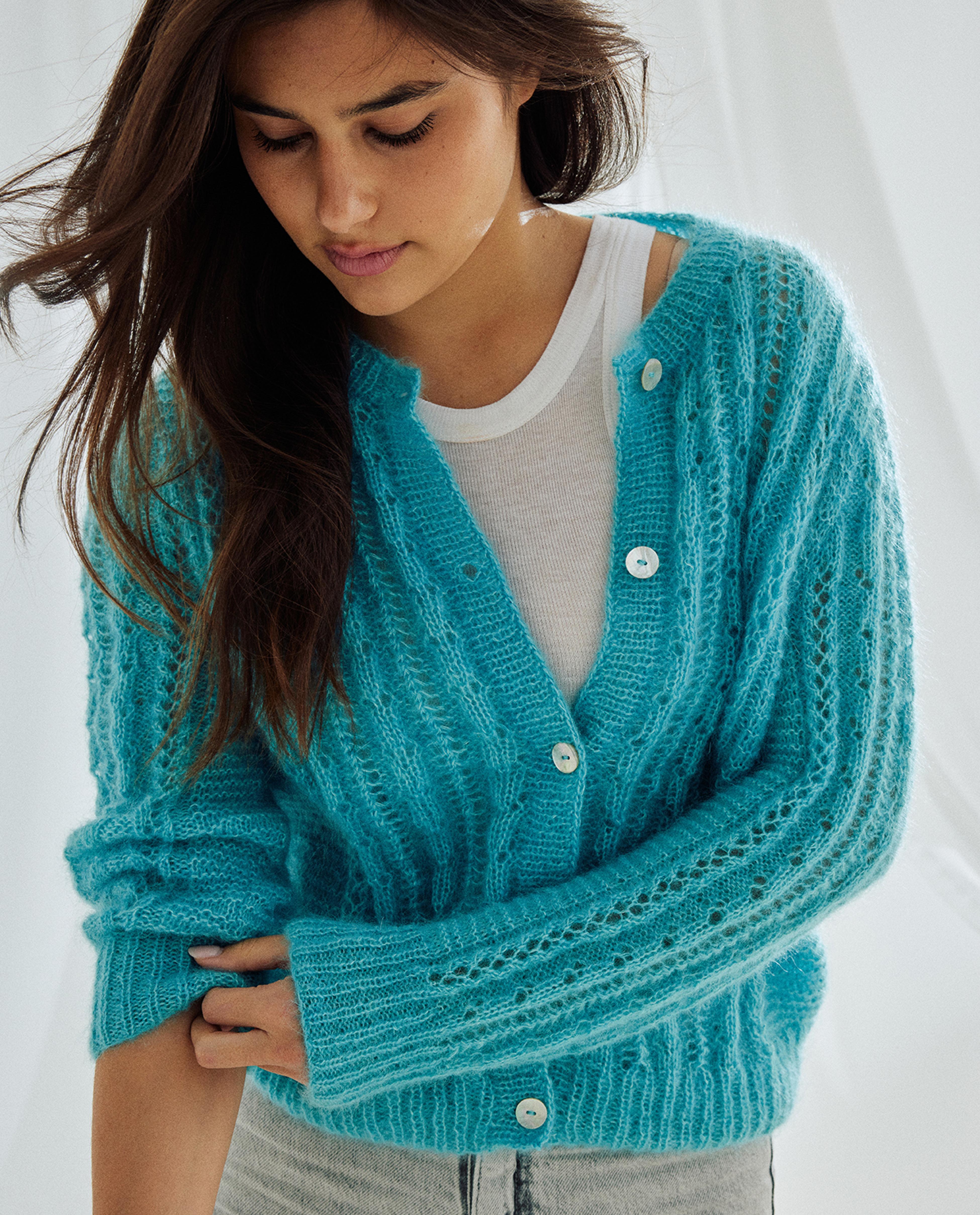 Cindy Damesvest Model