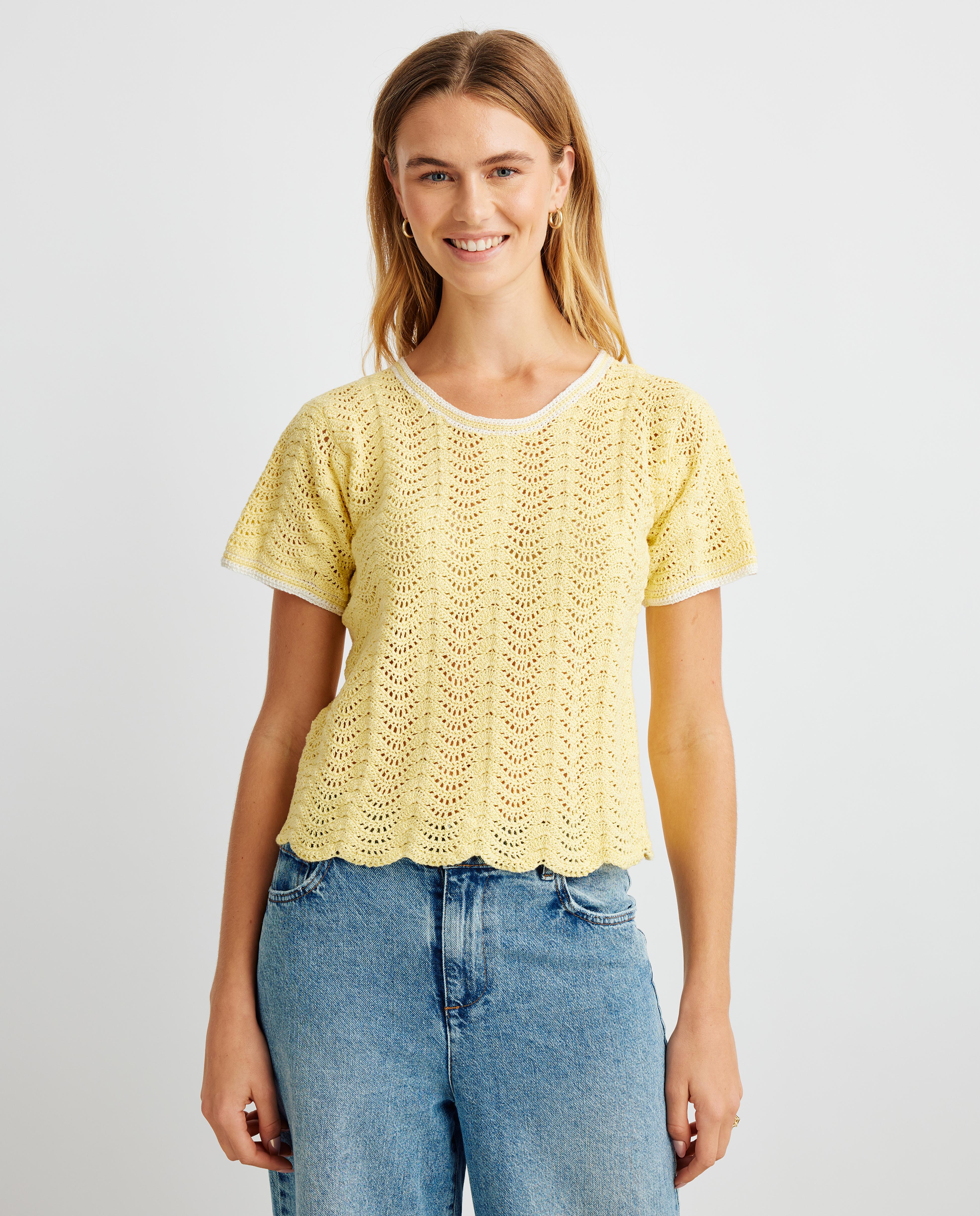 Women's Sweater Model Sunny
