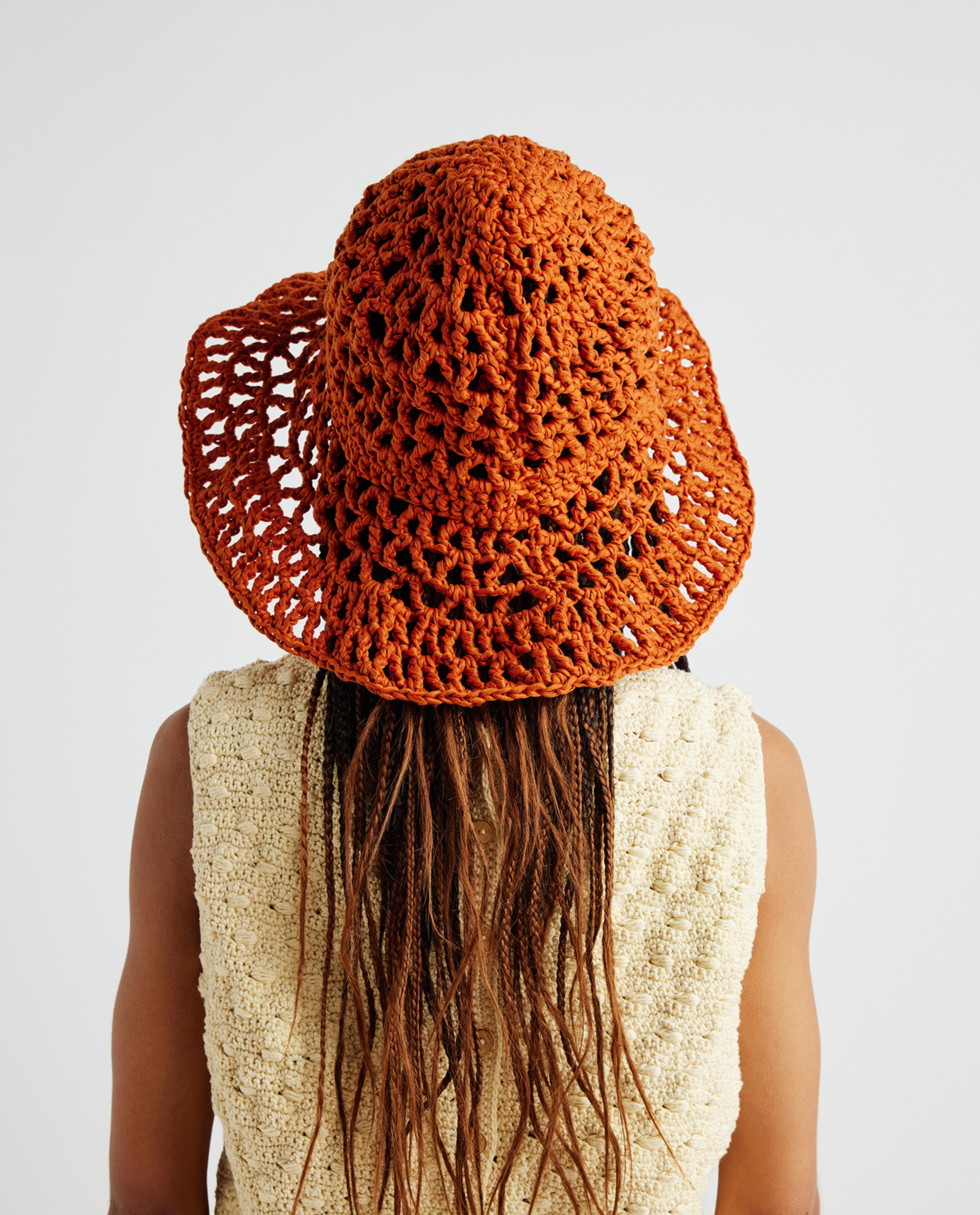 Modèle Chapeau Accessoire Aya