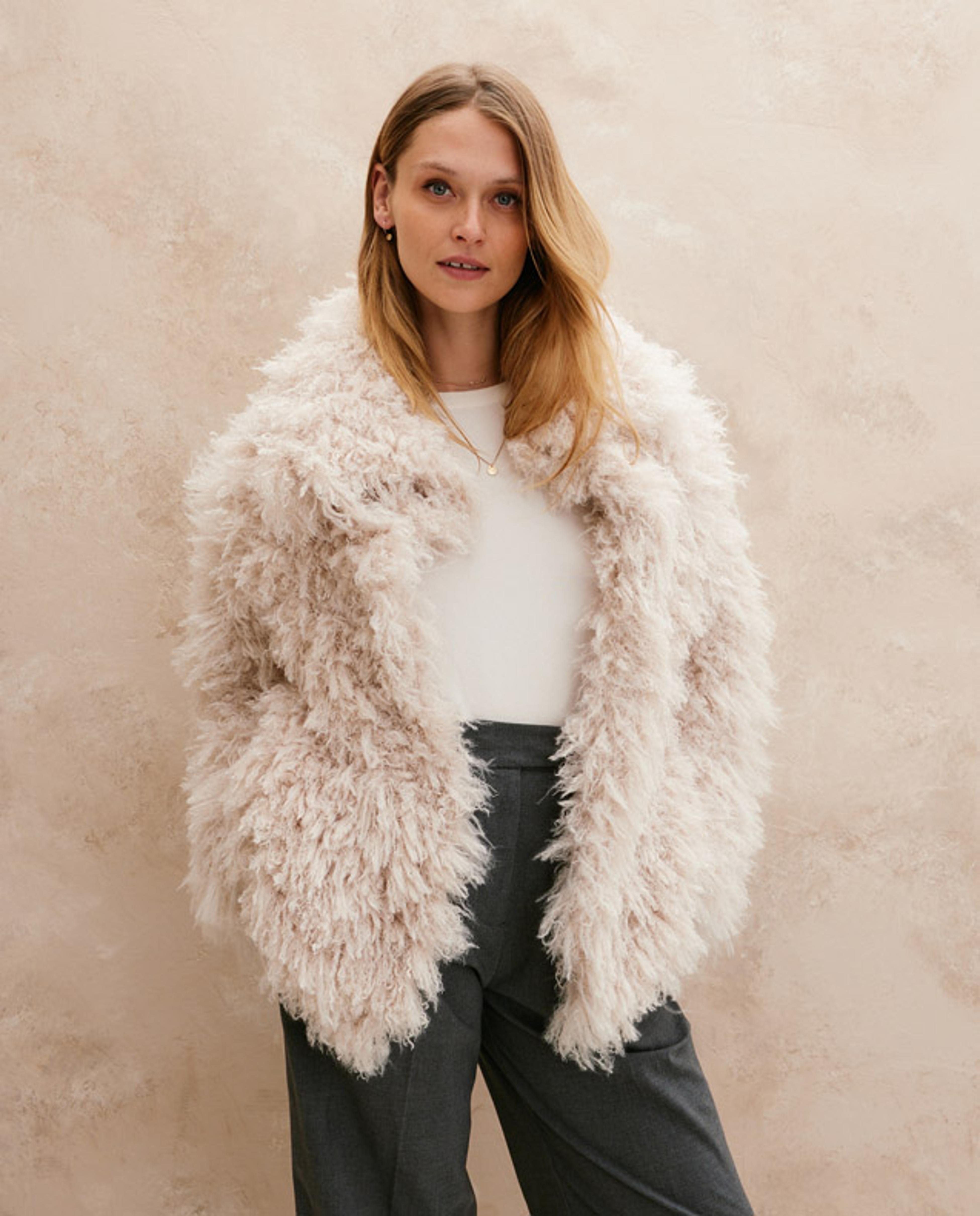 Model Siberië Jas