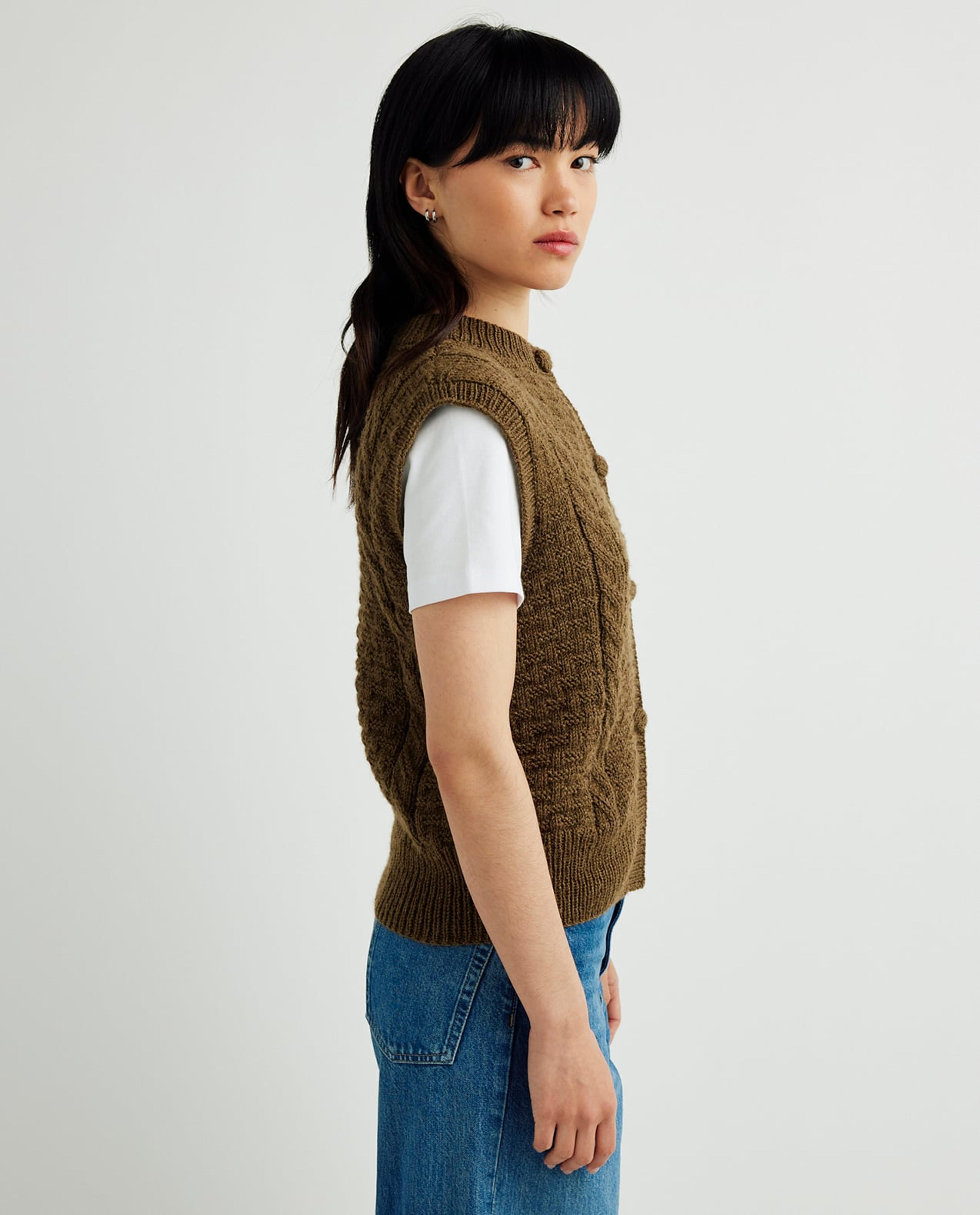 Modèle Gilet Femme Sans Manches Liv