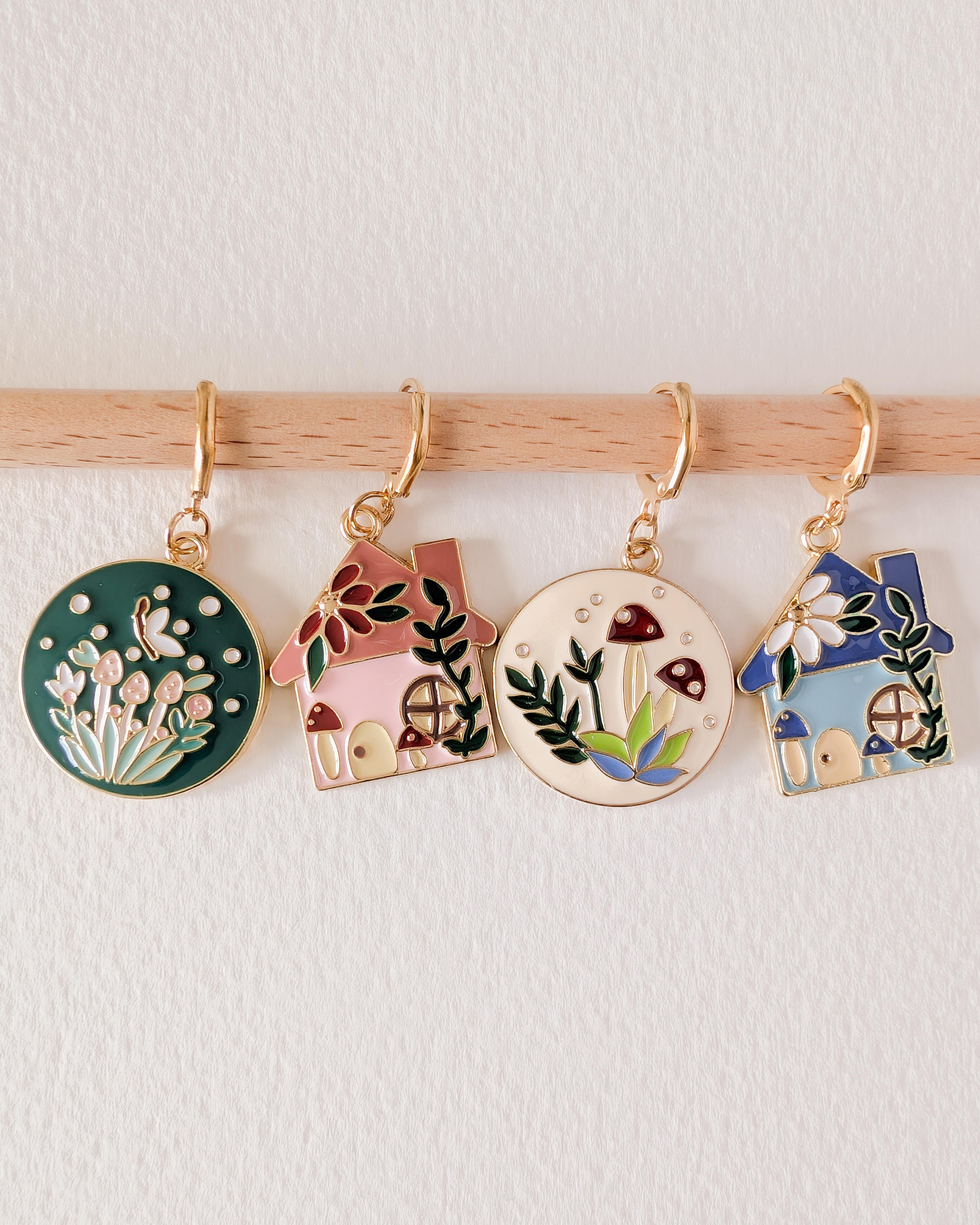 Set of 4 Removable Stitch Markers