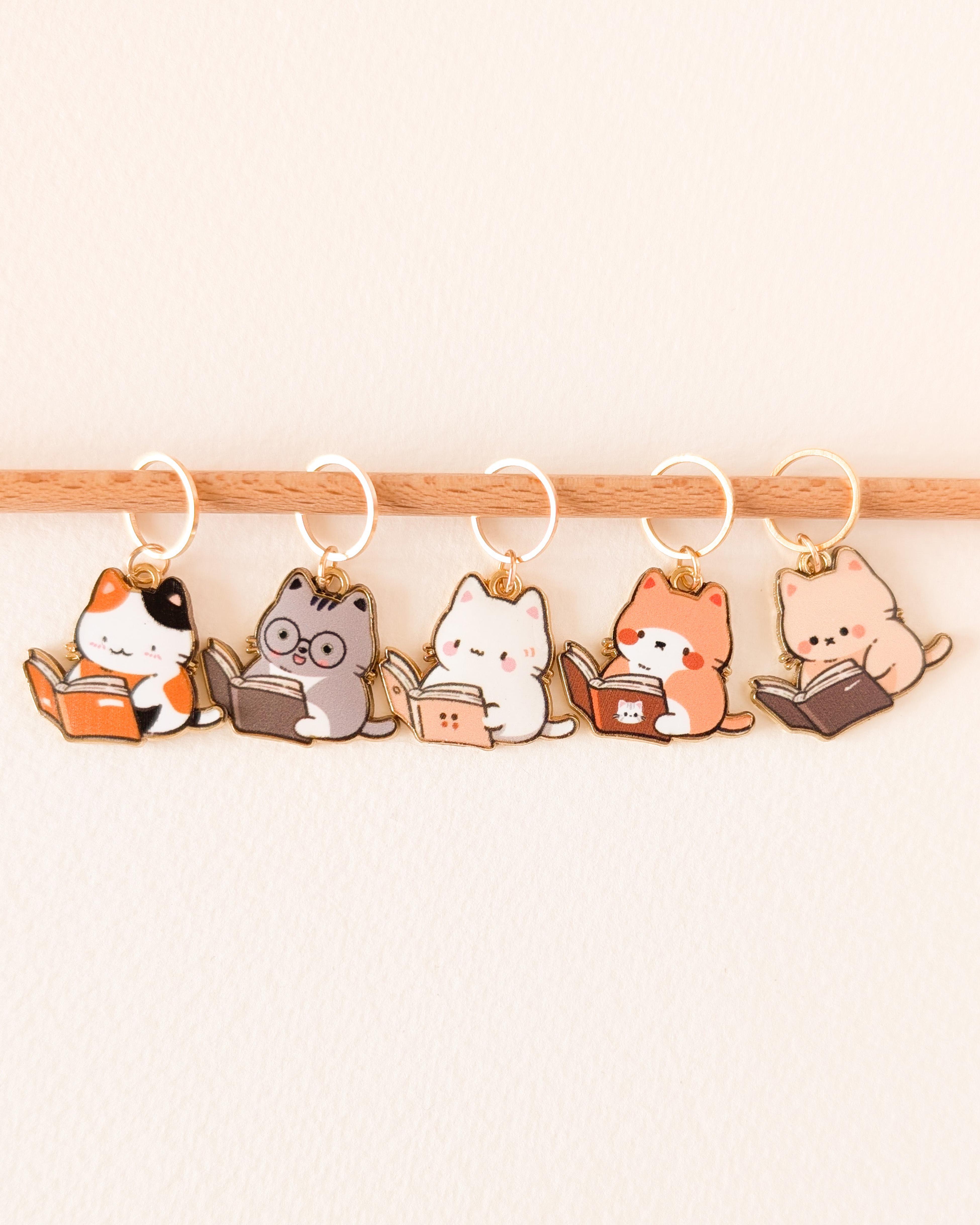 5 Closed Rings Little Cats #3