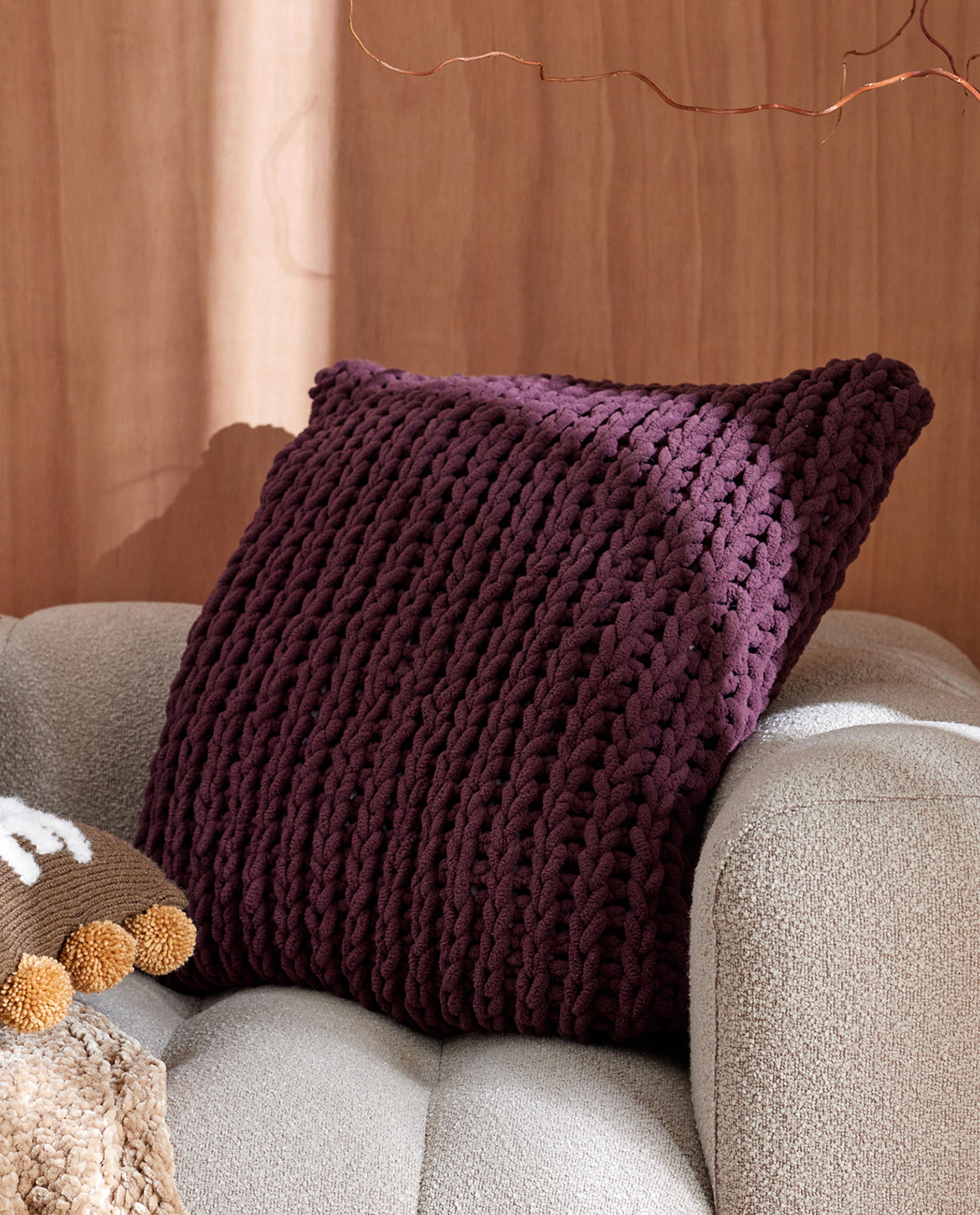 Amy Cushion Pattern