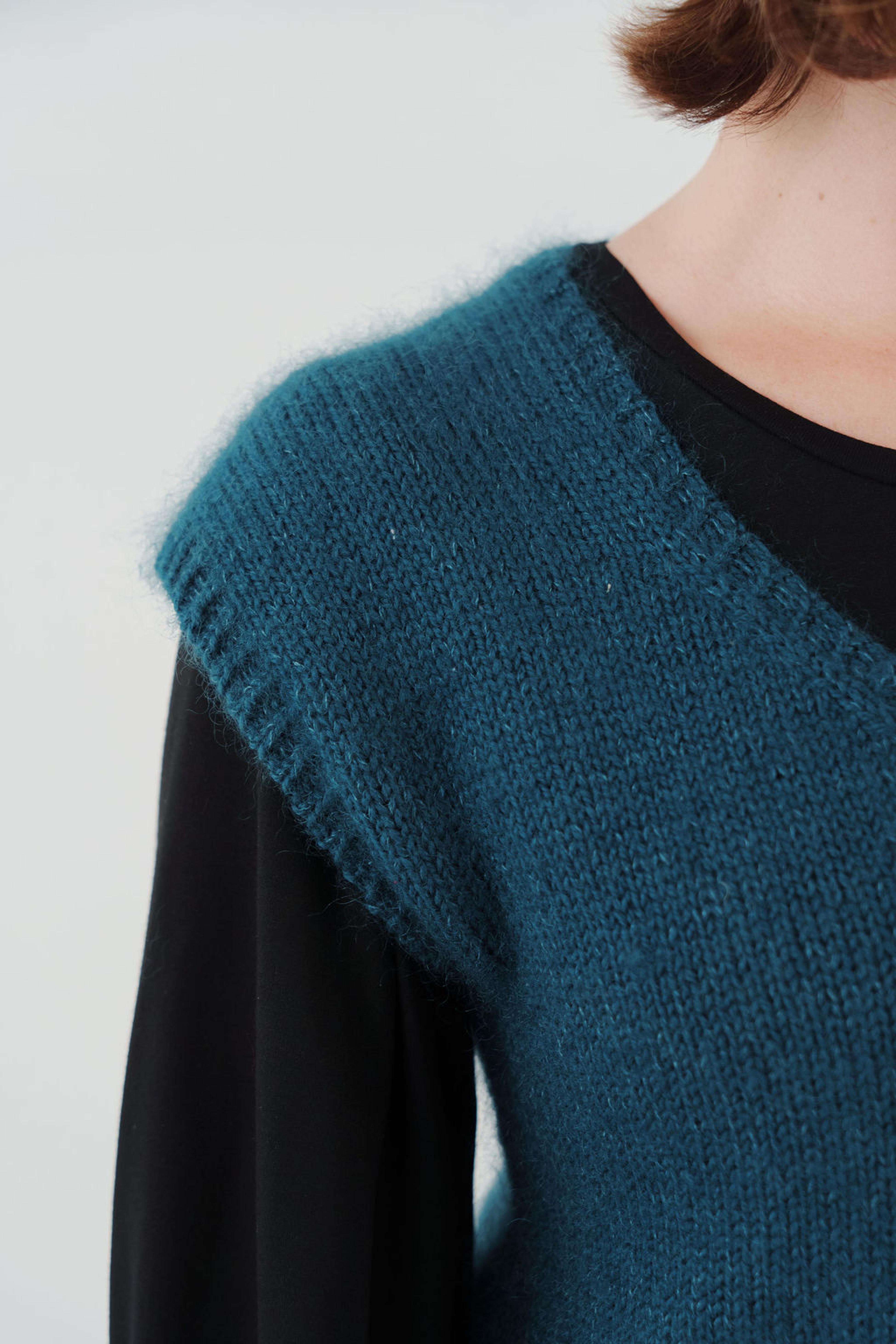 Gaby Slipover Pattern by Lise Tailor