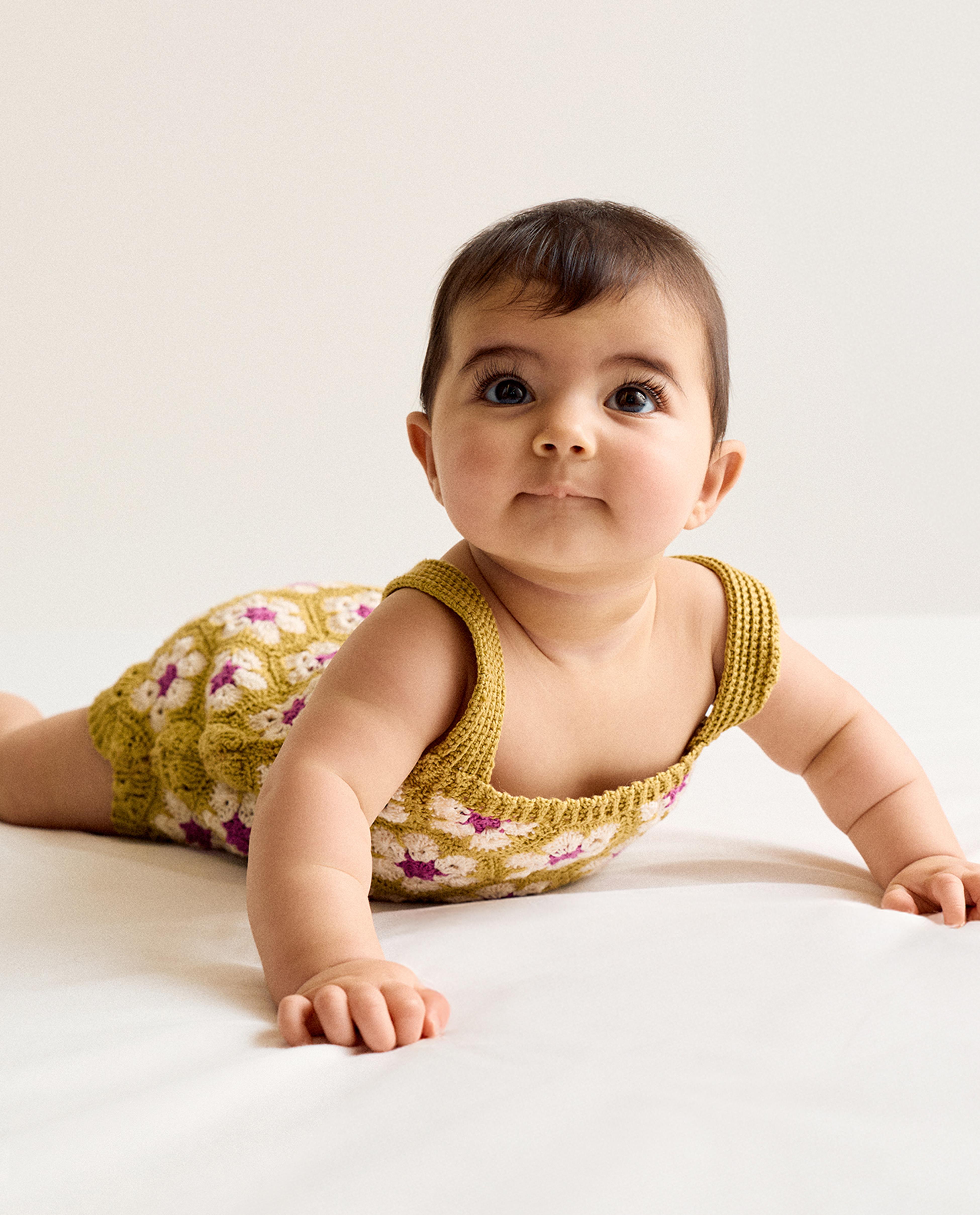 Thya Romper Baby Model
