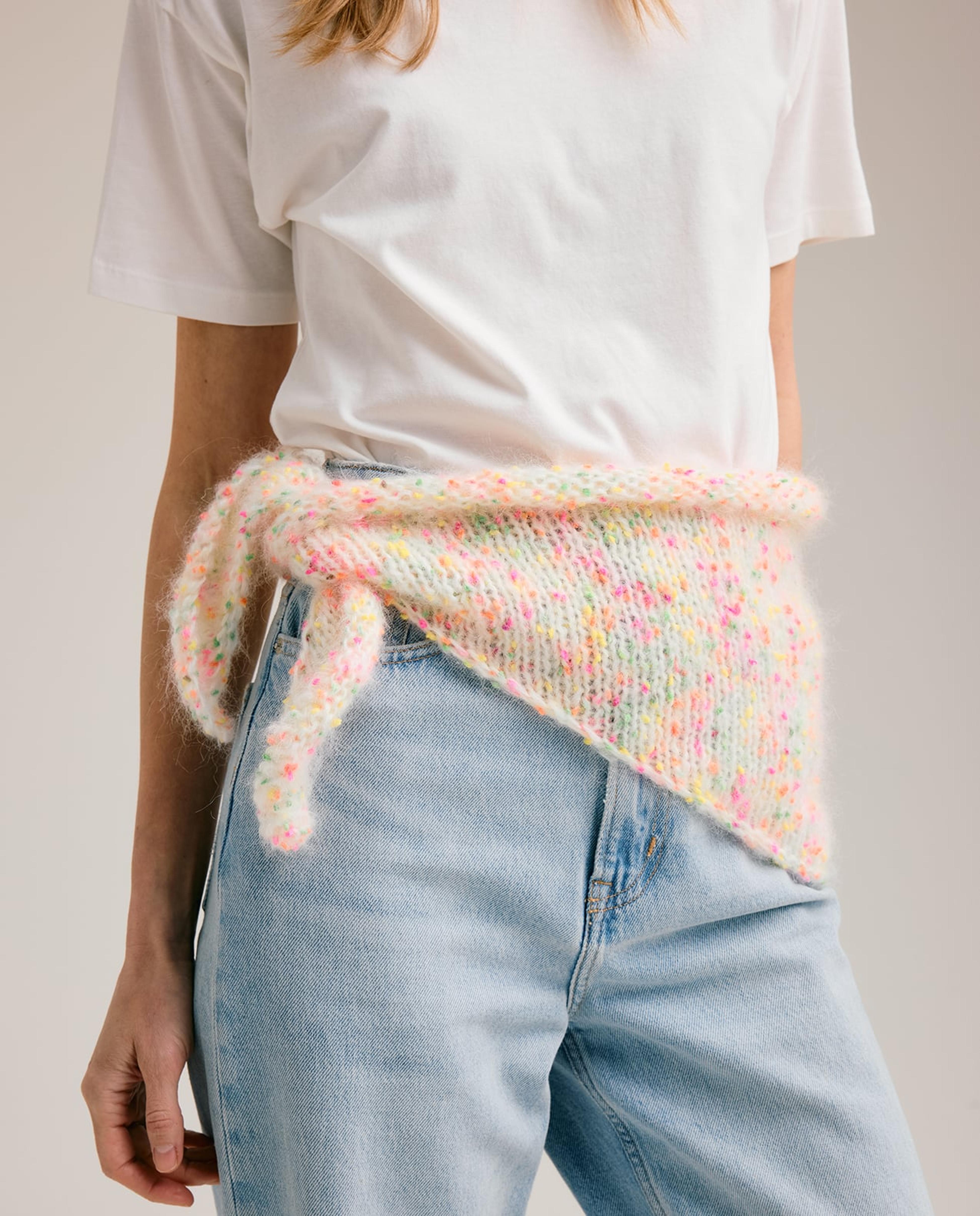 Modèle Accessoire Femme Luz