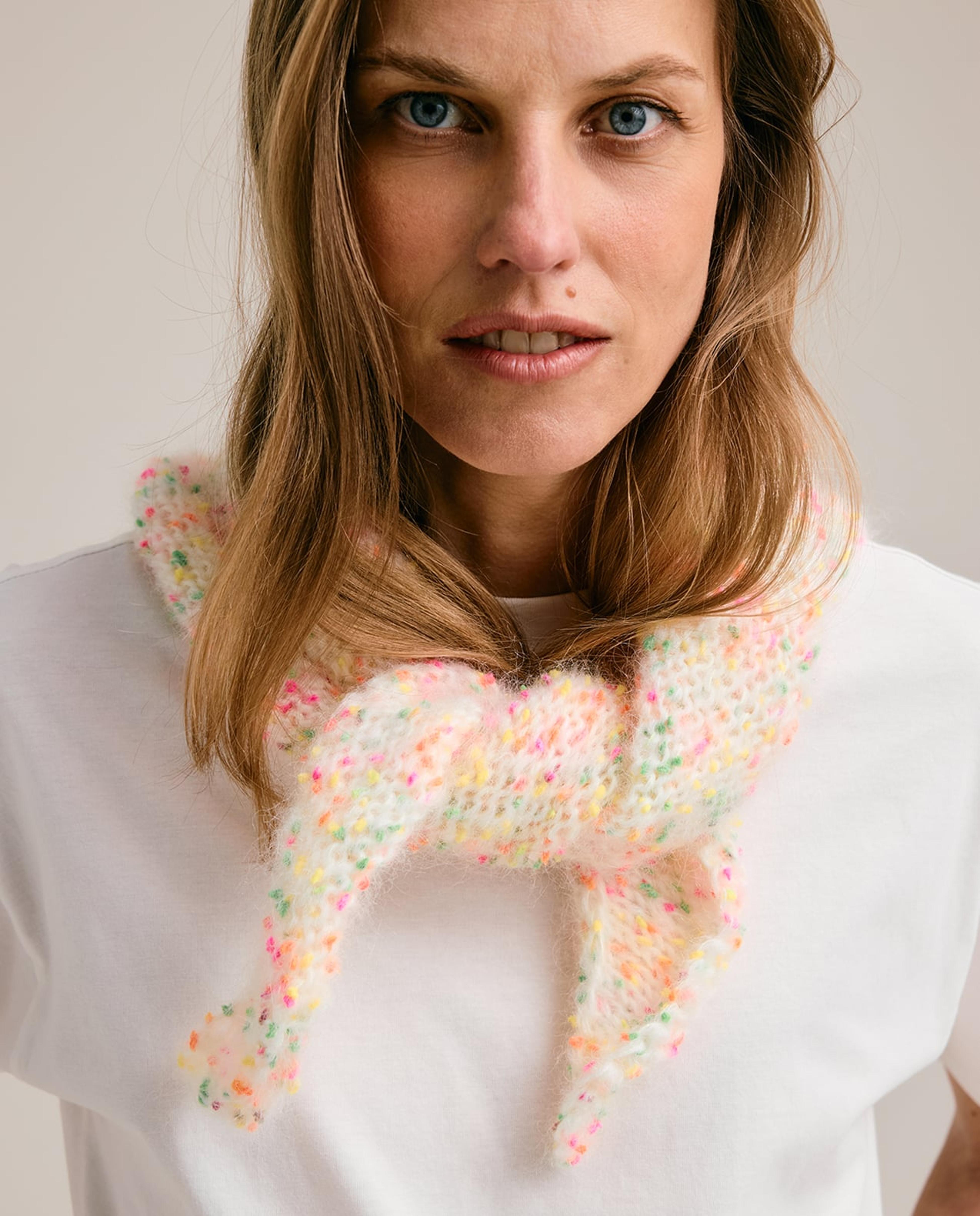 Modèle Accessoire Femme Luz