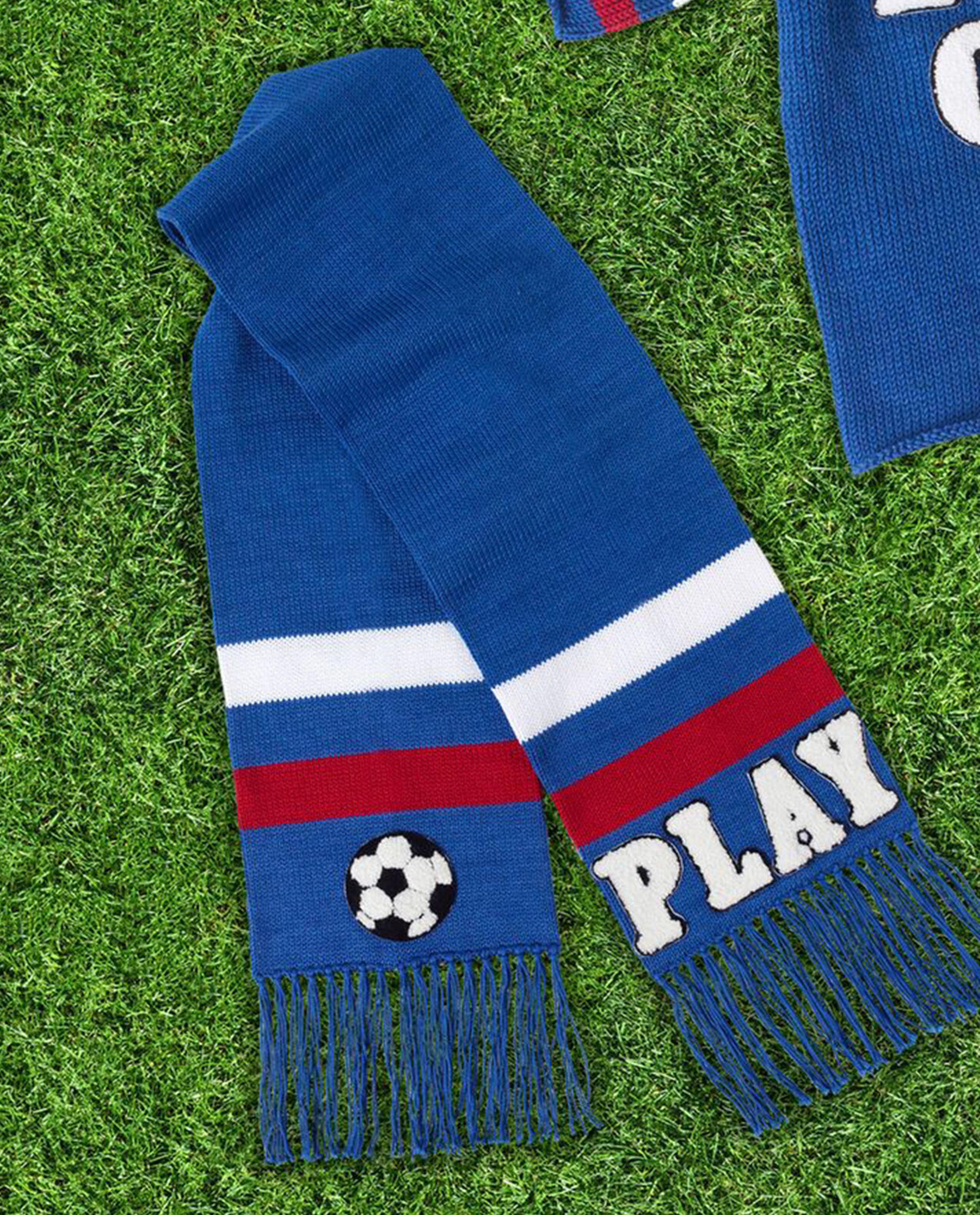 Scarf Pattern with Patches