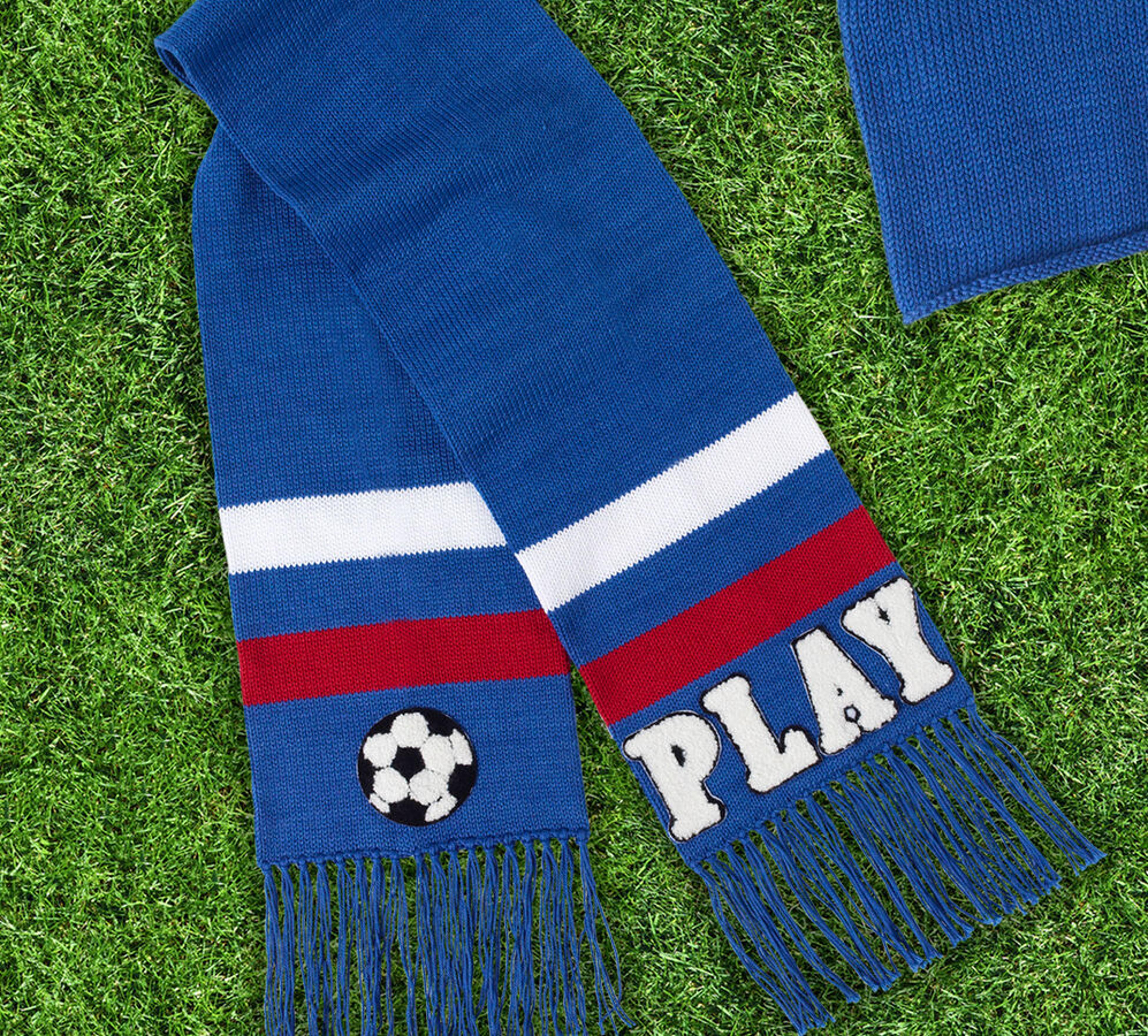 Scarf Pattern with Patches